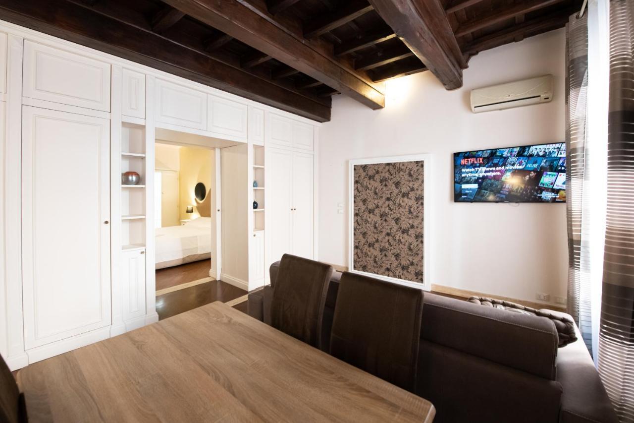 Magenta Collection Crociferi 1 Apartamento Roma